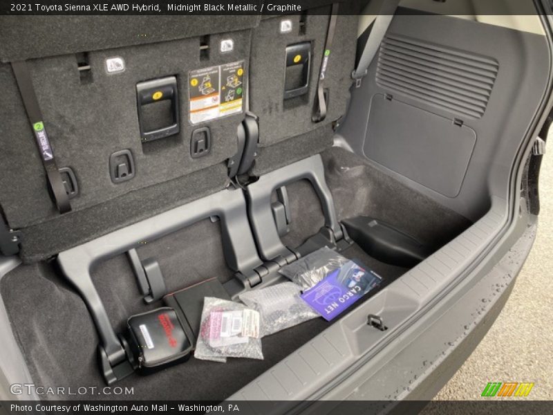 Midnight Black Metallic / Graphite 2021 Toyota Sienna XLE AWD Hybrid