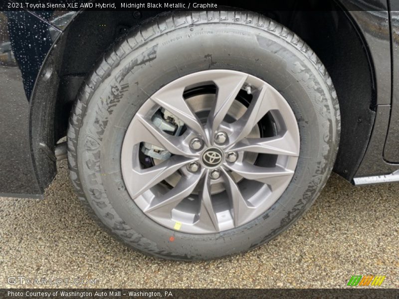Midnight Black Metallic / Graphite 2021 Toyota Sienna XLE AWD Hybrid