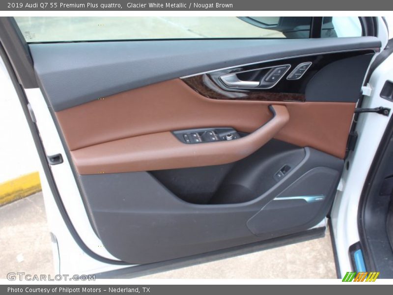 Glacier White Metallic / Nougat Brown 2019 Audi Q7 55 Premium Plus quattro