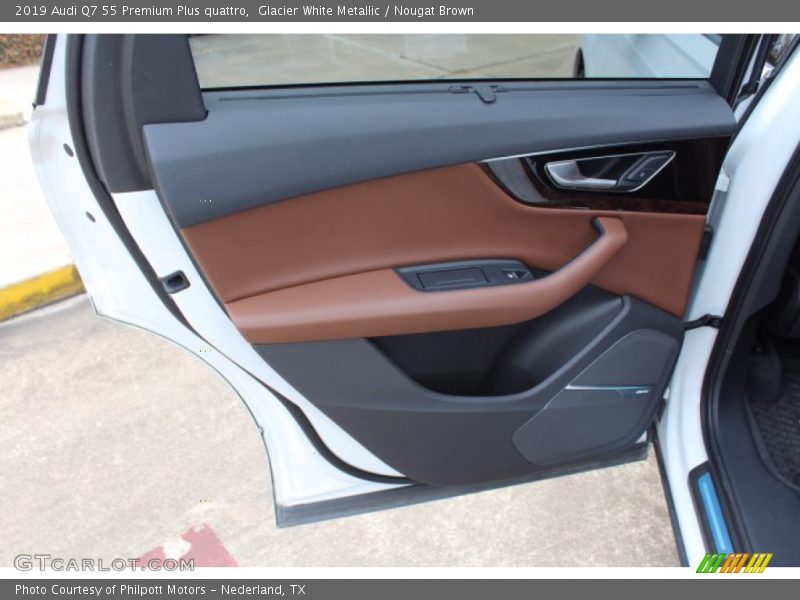 Door Panel of 2019 Q7 55 Premium Plus quattro