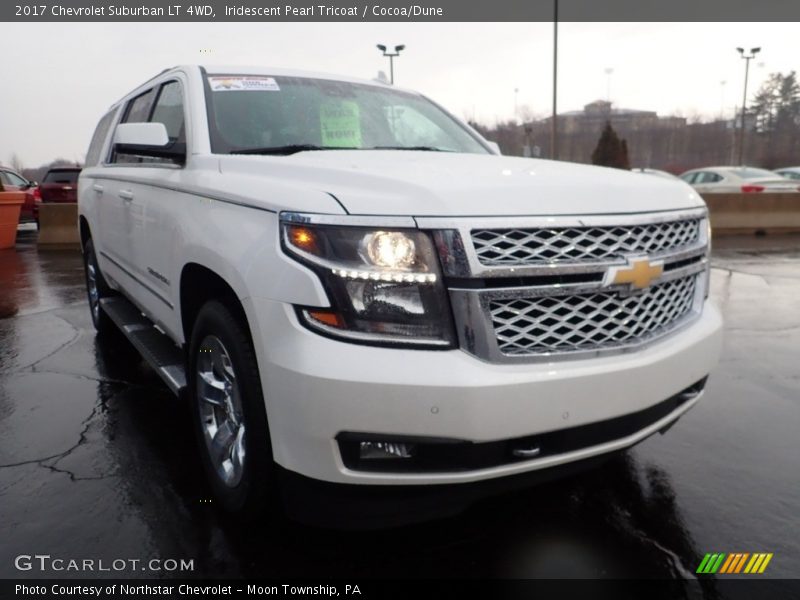 Iridescent Pearl Tricoat / Cocoa/Dune 2017 Chevrolet Suburban LT 4WD