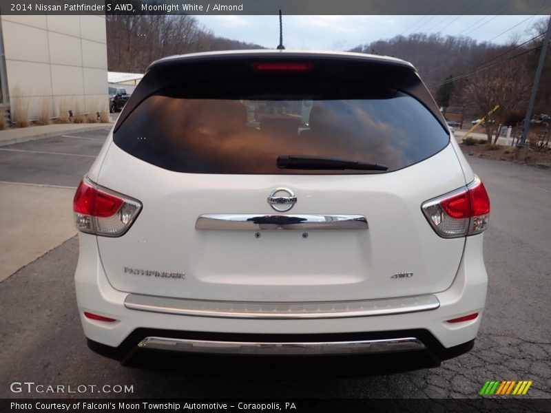 Moonlight White / Almond 2014 Nissan Pathfinder S AWD