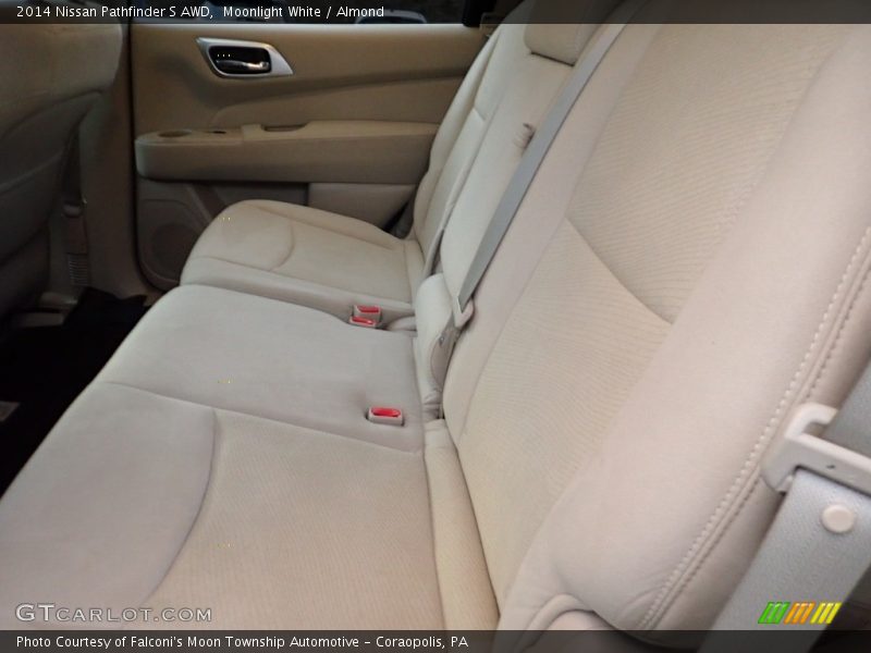 Moonlight White / Almond 2014 Nissan Pathfinder S AWD