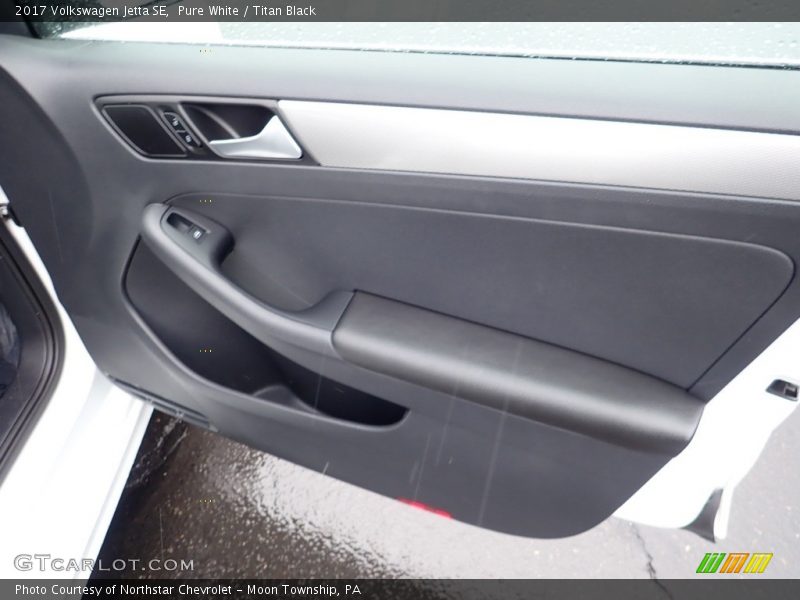Door Panel of 2017 Jetta SE