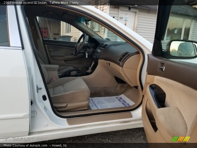 Taffeta White / Ivory 2007 Honda Accord SE Sedan