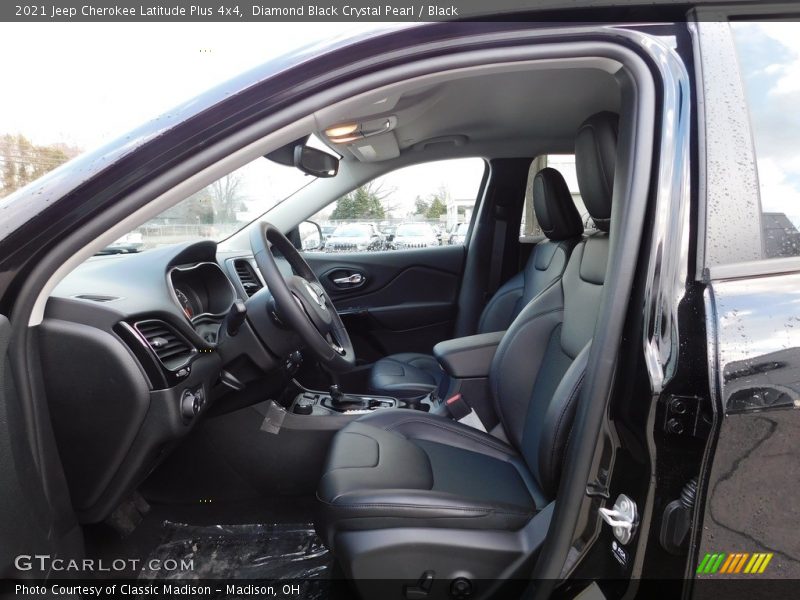Diamond Black Crystal Pearl / Black 2021 Jeep Cherokee Latitude Plus 4x4