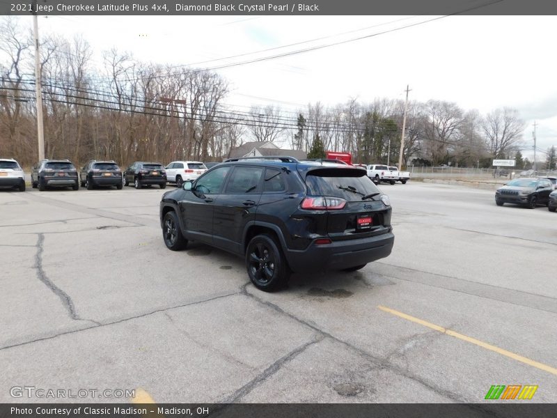 Diamond Black Crystal Pearl / Black 2021 Jeep Cherokee Latitude Plus 4x4