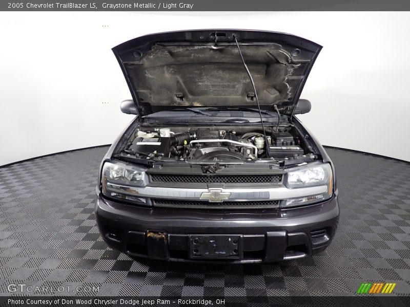 Graystone Metallic / Light Gray 2005 Chevrolet TrailBlazer LS