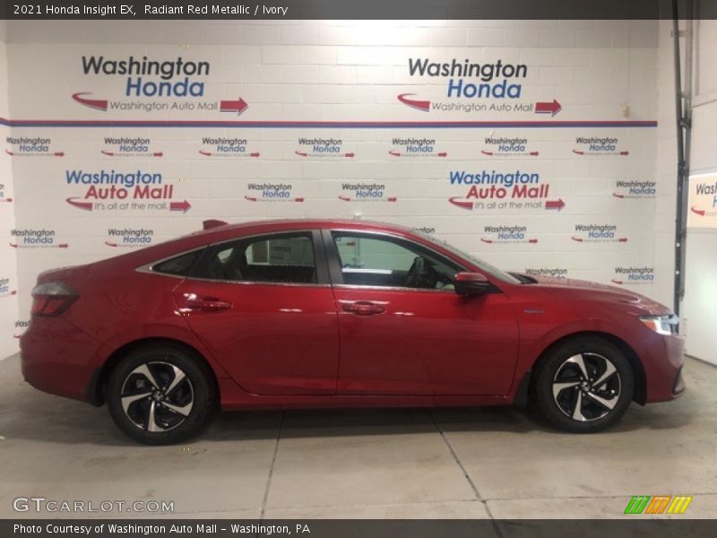 Radiant Red Metallic / Ivory 2021 Honda Insight EX