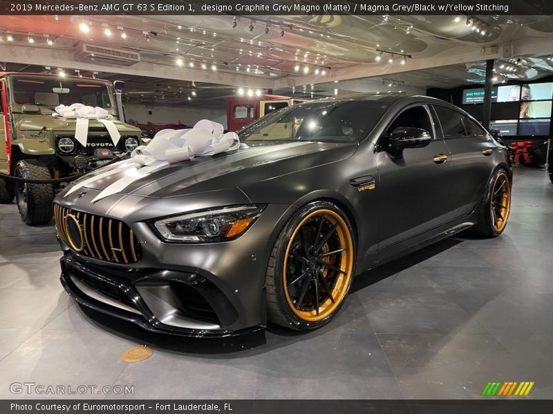 Front 3/4 View of 2019 AMG GT 63 S Edition 1