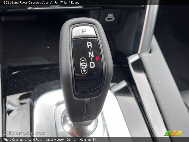 Fuji White / Ebony 2021 Land Rover Discovery Sport S