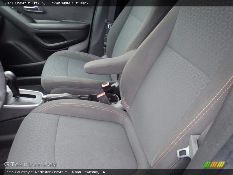 Summit White / Jet Black 2021 Chevrolet Trax LS
