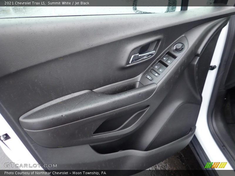 Summit White / Jet Black 2021 Chevrolet Trax LS