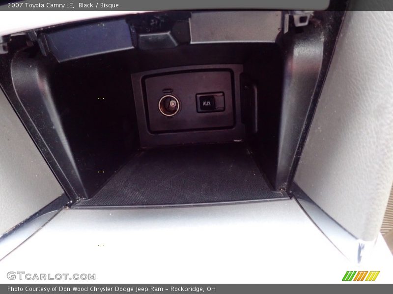 Black / Bisque 2007 Toyota Camry LE