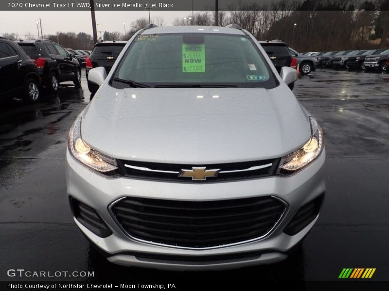 Silver Ice Metallic / Jet Black 2020 Chevrolet Trax LT AWD