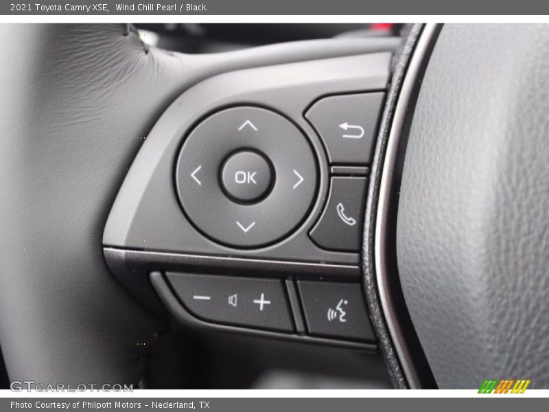 Wind Chill Pearl / Black 2021 Toyota Camry XSE