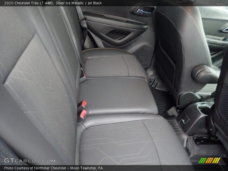 Silver Ice Metallic / Jet Black 2020 Chevrolet Trax LT AWD