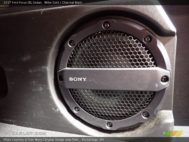 White Gold / Charcoal Black 2017 Ford Focus SEL Sedan