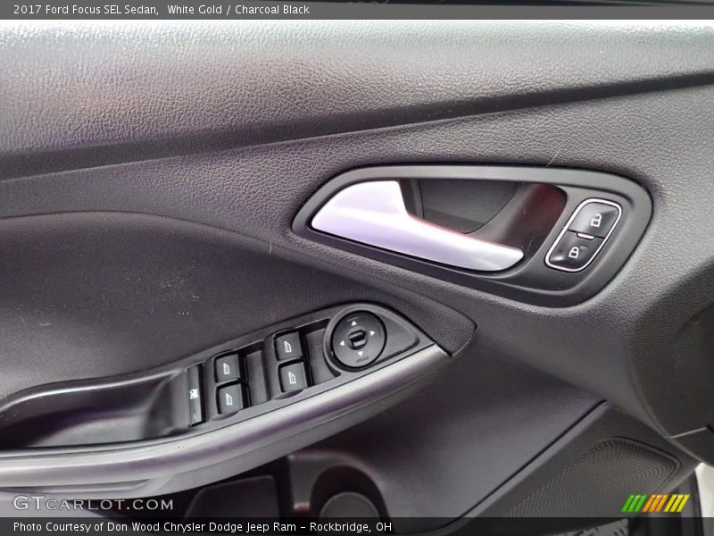White Gold / Charcoal Black 2017 Ford Focus SEL Sedan