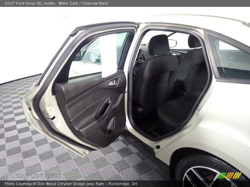 White Gold / Charcoal Black 2017 Ford Focus SEL Sedan