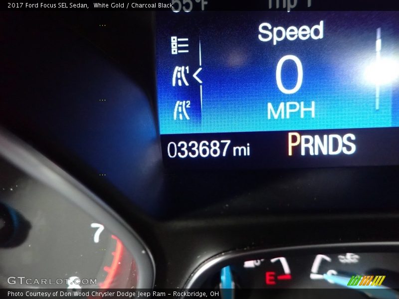 White Gold / Charcoal Black 2017 Ford Focus SEL Sedan