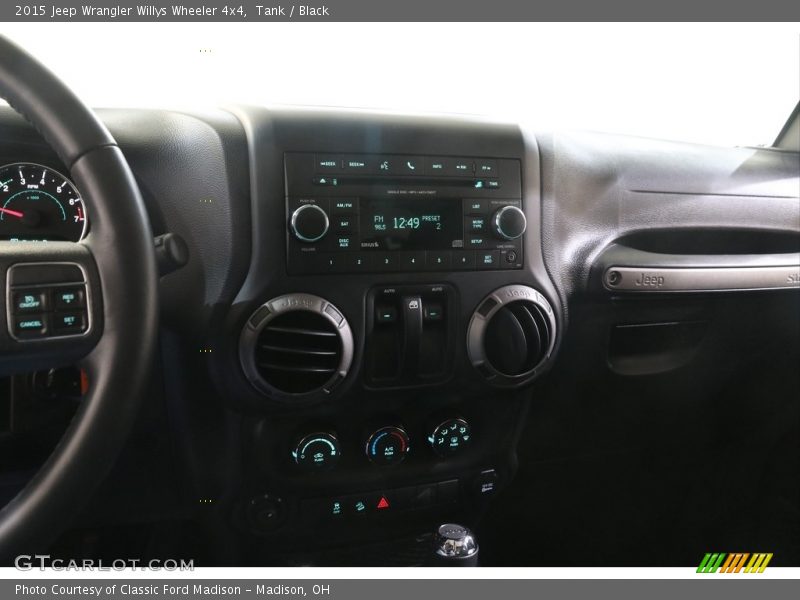 Tank / Black 2015 Jeep Wrangler Willys Wheeler 4x4