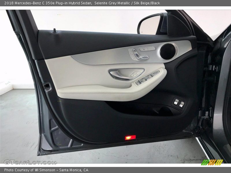 Selenite Grey Metallic / Silk Beige/Black 2018 Mercedes-Benz C 350e Plug-in Hybrid Sedan