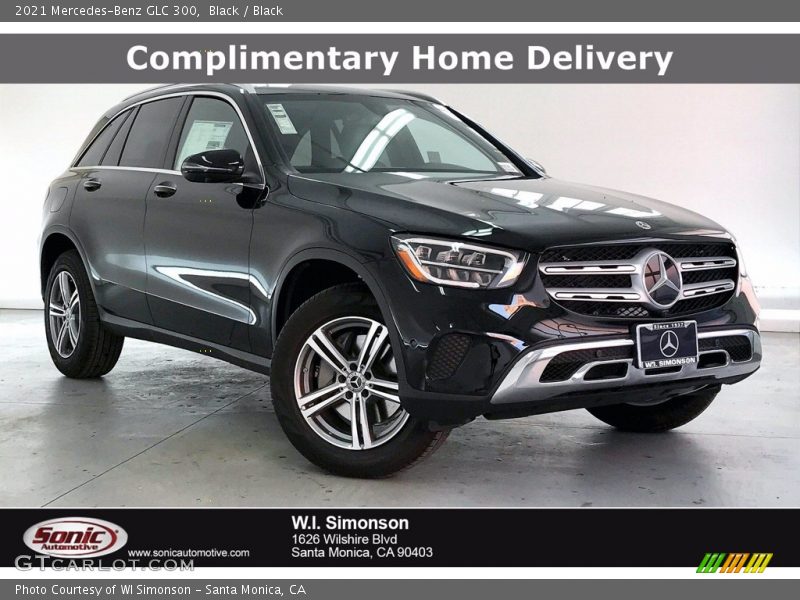 Black / Black 2021 Mercedes-Benz GLC 300