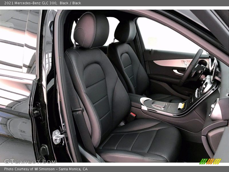 Black / Black 2021 Mercedes-Benz GLC 300