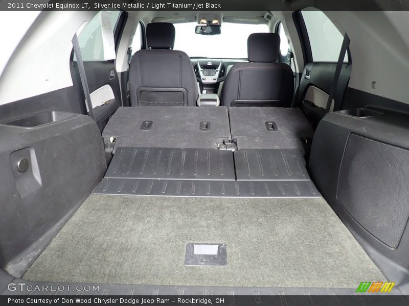 Silver Ice Metallic / Light Titanium/Jet Black 2011 Chevrolet Equinox LT