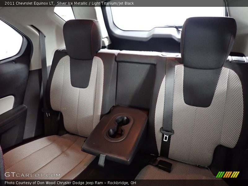 Silver Ice Metallic / Light Titanium/Jet Black 2011 Chevrolet Equinox LT