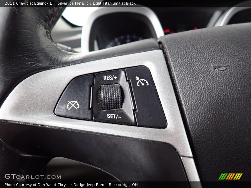 Silver Ice Metallic / Light Titanium/Jet Black 2011 Chevrolet Equinox LT