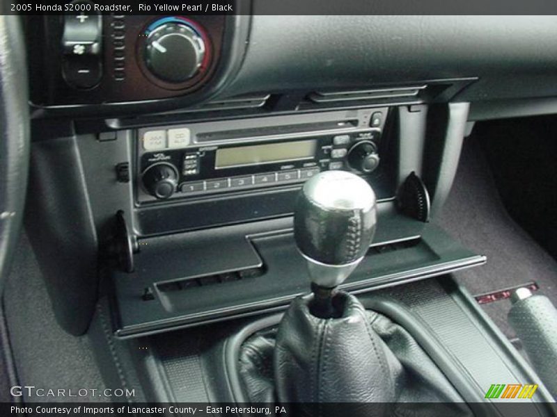 Rio Yellow Pearl / Black 2005 Honda S2000 Roadster