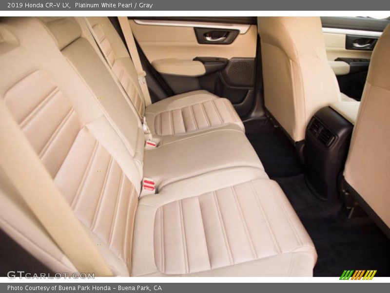 Platinum White Pearl / Gray 2019 Honda CR-V LX