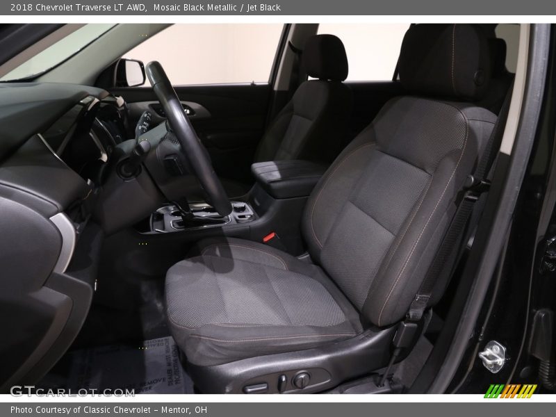 Mosaic Black Metallic / Jet Black 2018 Chevrolet Traverse LT AWD