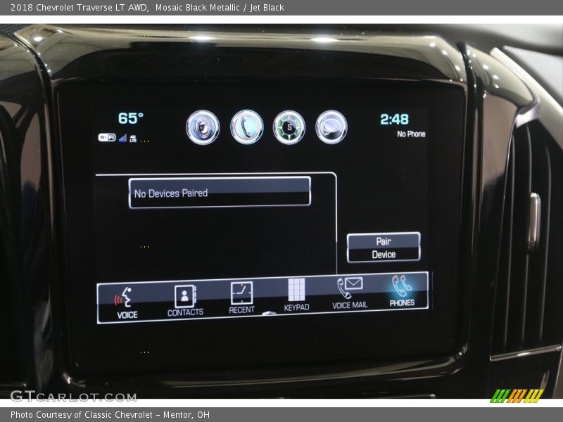 Mosaic Black Metallic / Jet Black 2018 Chevrolet Traverse LT AWD