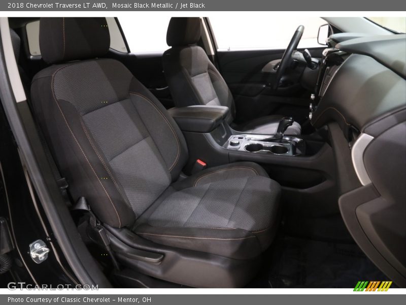 Mosaic Black Metallic / Jet Black 2018 Chevrolet Traverse LT AWD