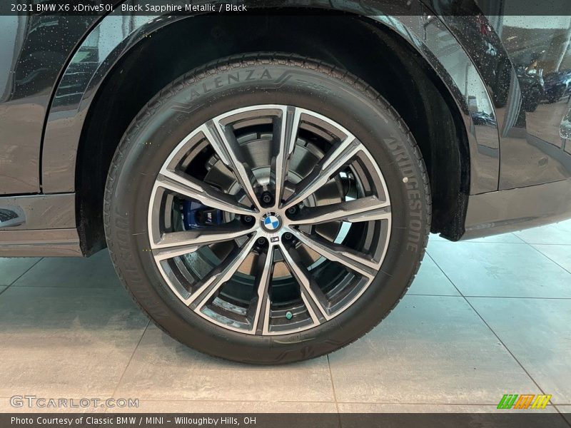 Black Sapphire Metallic / Black 2021 BMW X6 xDrive50i