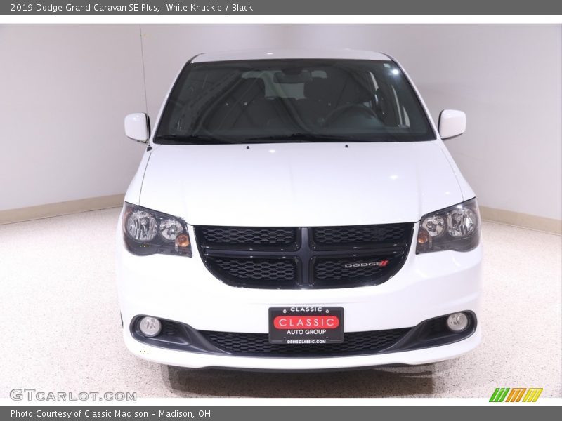 White Knuckle / Black 2019 Dodge Grand Caravan SE Plus