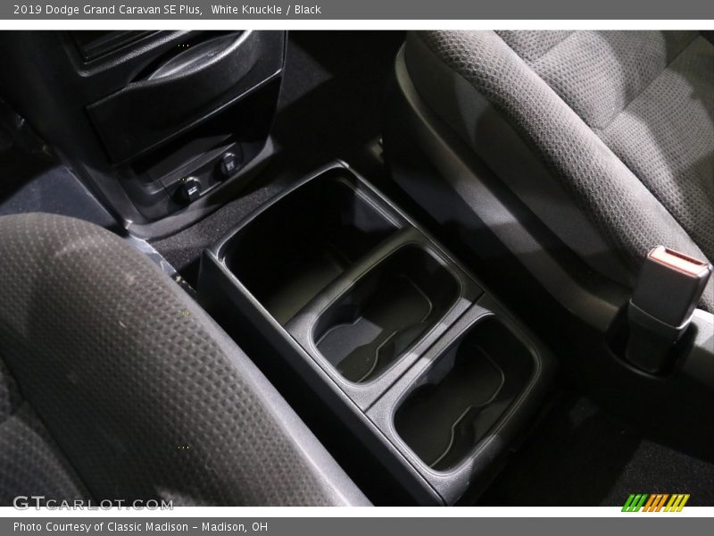 White Knuckle / Black 2019 Dodge Grand Caravan SE Plus