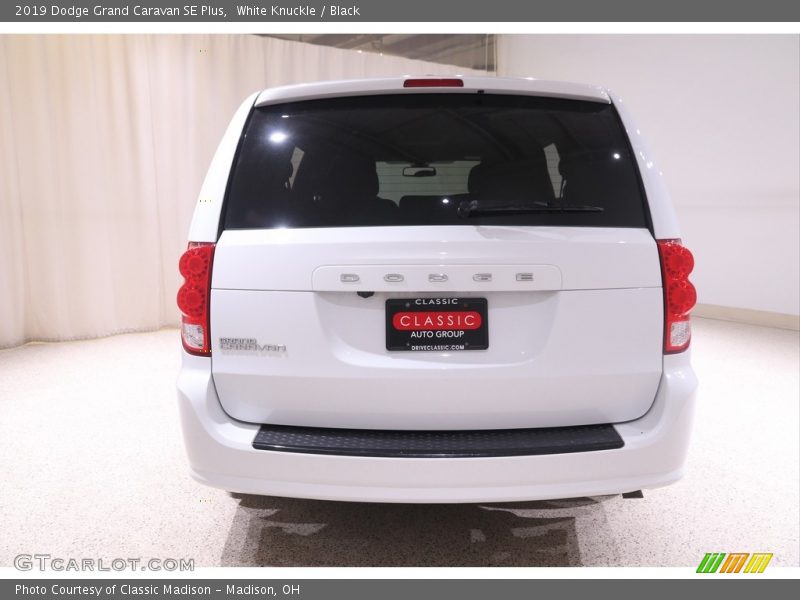 White Knuckle / Black 2019 Dodge Grand Caravan SE Plus