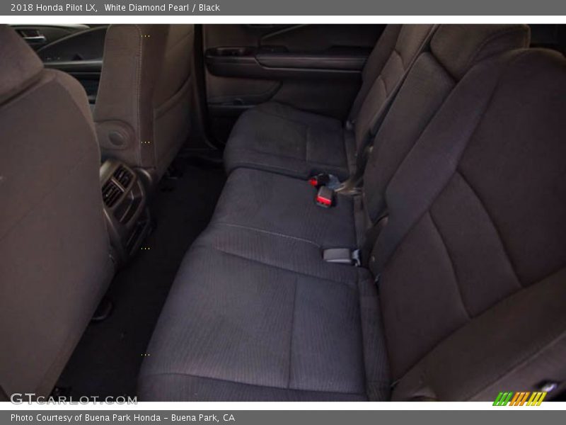 White Diamond Pearl / Black 2018 Honda Pilot LX