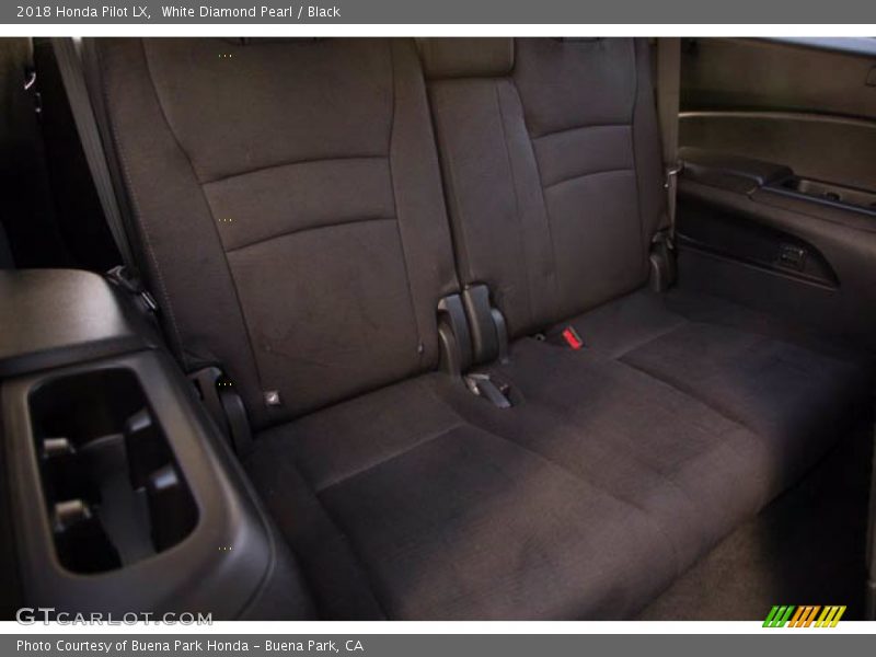 White Diamond Pearl / Black 2018 Honda Pilot LX