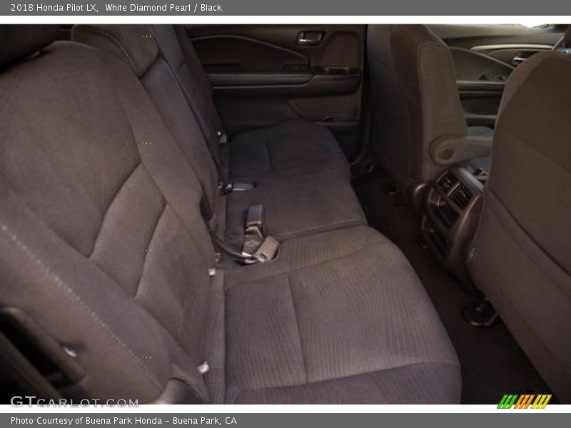 White Diamond Pearl / Black 2018 Honda Pilot LX