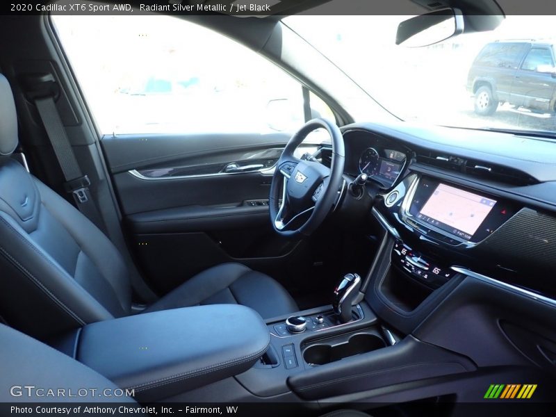 Radiant Silver Metallic / Jet Black 2020 Cadillac XT6 Sport AWD