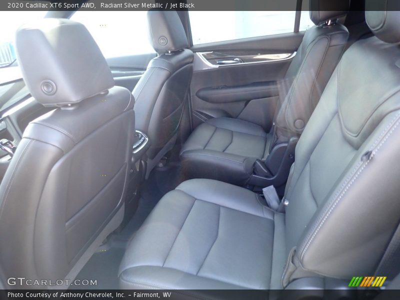 Radiant Silver Metallic / Jet Black 2020 Cadillac XT6 Sport AWD