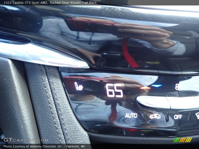 Radiant Silver Metallic / Jet Black 2020 Cadillac XT6 Sport AWD