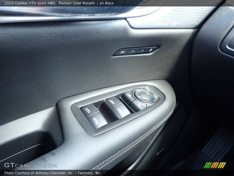 Radiant Silver Metallic / Jet Black 2020 Cadillac XT6 Sport AWD