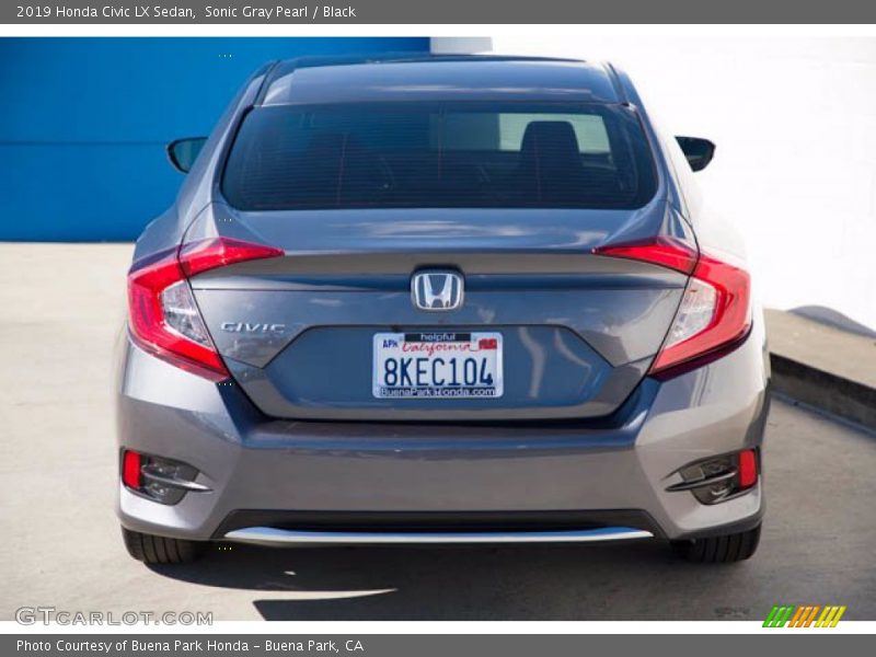 Sonic Gray Pearl / Black 2019 Honda Civic LX Sedan