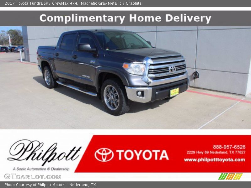 Magnetic Gray Metallic / Graphite 2017 Toyota Tundra SR5 CrewMax 4x4
